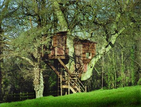 easy tree house ideas